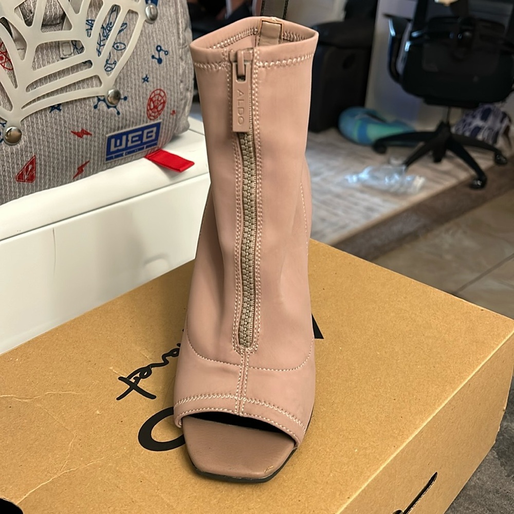 Women Shoes